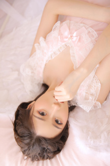 爱上女主播国语版